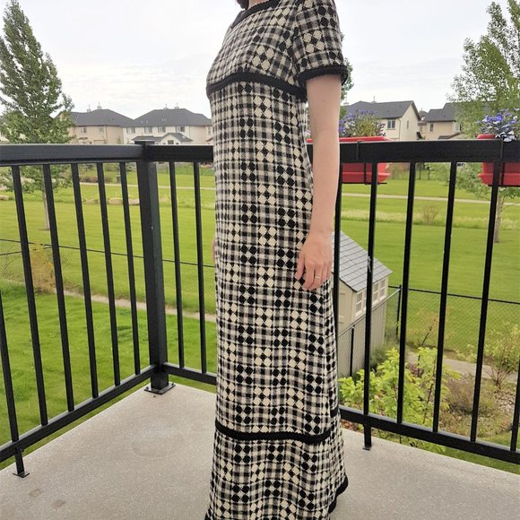 Jean Allen Vintage 1970s Boho Maxi Dress. - Picture 3 of 8